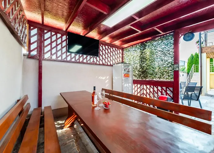 招待所 Class 艾福雷诺德