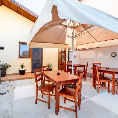 Class Guest house